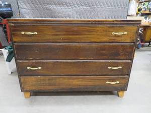 LARGE 4 DRAWER DRESSER
