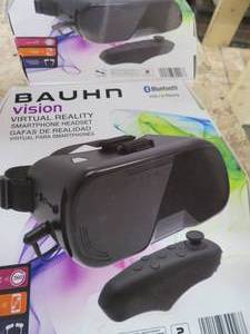 2 NEW IN BOX BAUHN VIRTUAL REALITY SMART PHONE HEADSET