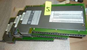 lot 69 image: 3 Allen Bradley IO modules for 1771 series