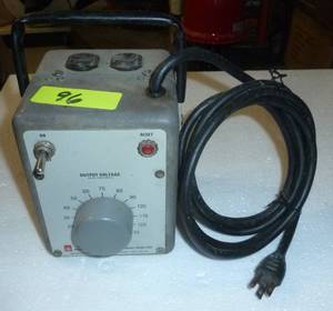lot 96 image: Vintage Variac W8MT3 AutoTransformer