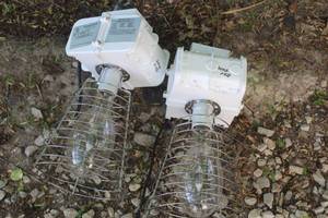 lot 356 image: Lot of (2) Lithonia Lighting Ambient Lighting Size 350W with Bulbs and Cages