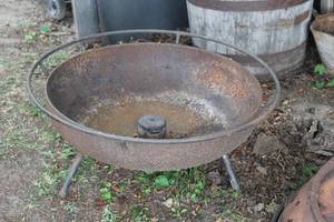 lot 392 image: Fire Ring Pit 34
