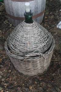 lot 405 image: Vintage Wine Making System