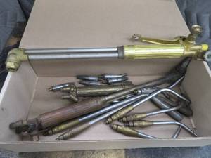 OXWELD CUTTNG TORCH  MISC