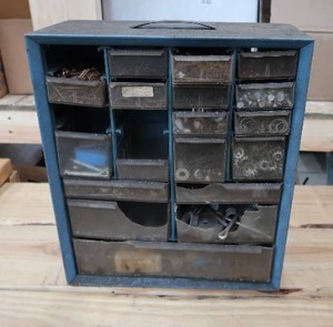 TOOL ORGANIZER