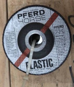 NEW METAL GRINDING WHEELS