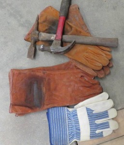 WELDING GLOVES