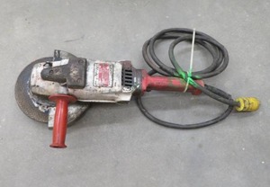 MILWAUKEE HEAVY DUTY SANDER