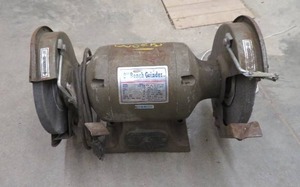 8 BENCH GRINDER