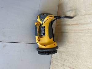 Wagner 4-12 in. Paint Eater Disc Sander