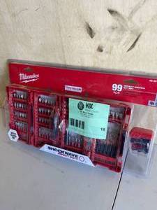 Milwaukee SHOCKWAVE Impact Duty Alloy Steel Screw Driver Bit Set (99-Piece)