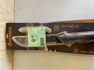 GERBER BUNDLE GATOR MACHETE JR DUAL BLADE SHEATH & PARAFRAME CLIP FOLDING KNIFE (2 units)