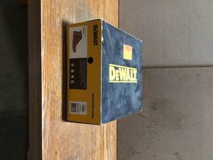 lot 2 image: DEWALT Mens Canton 6 Work Boots - Steel Toe - Walnut Pitstop Size 10(M)