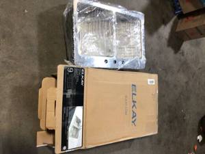 lot 23 image: Lot of Mixed Assorted  Kitchen Items Customer Returns See Terms on Auction