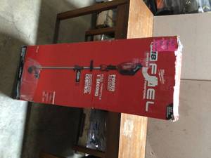 lot 40 image: M18 Milwaukee Fuel Shaft Trimmer No Battery No Charger Customer Returns See Terms on Auction