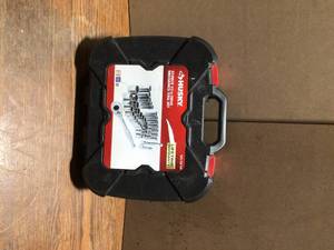 lot 80 image: 12 in. Drive Mechanics Tool Set (37-Piece) by Husky Customer Returns See Pictures
