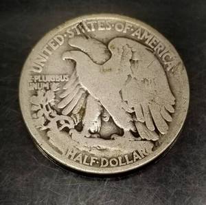 1921 WALKING LIBERTY HALF DOLLAR