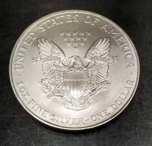 1997 AMERICAN SILVER EAGLE 1 TROY OZ .999 FINE SILVER