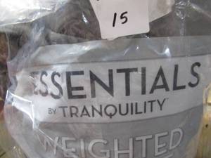 lot 15 image: 48x72 Essentials Weighted Blanket Gray - Tranquility