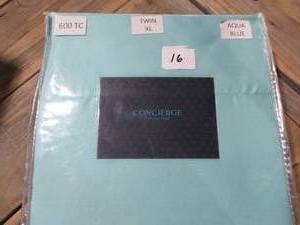 lot 16 image: Concierge Collection Bed Sheets-6 Piece, Aqua Blue-Twin XL