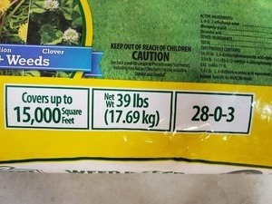 lot 86 image: 2 New 39 lb bags of Weed and Feed Lawn Care