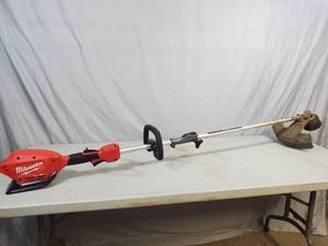 lot 25 image: Milwaukee M18 FUEL 18-Volt Quik-Lok 16 in. String Trimmer