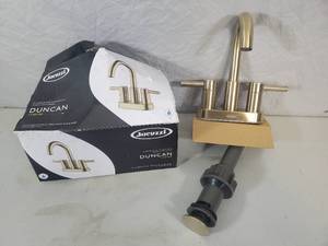 lot 41 image: New Jacuzzi Duncan Bathroom Faucet