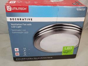 lot 116 image: New Bathroom Vent Fan with LED Light - Broken Glass Globe