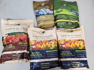 lot 129 image: New Lawn Repair, Fertilizers, Etc