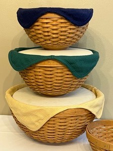 Set of Four Longaberger Bowls with Lids