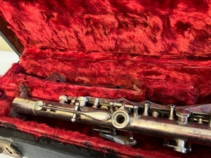 Vintage Gladiator Clarinet with Case