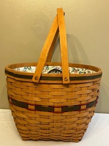 1994 Longaberger Christmas Hostess Basket