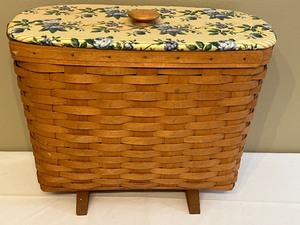 1990 Longaberger Magazine Basket with Lid