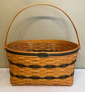 1995 Longaberger Family Basket with Original Box