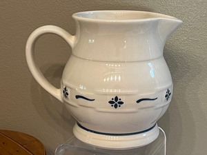 12002 Longaberger Bagel Basket with Juice Pitcher