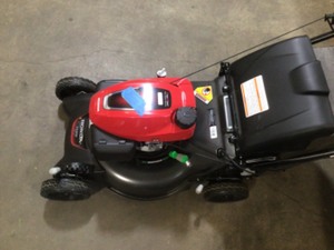 Honda 21 in. 3-in-1 Variable Speed Gas Walk Behind Self Propelled Lawn Mower with Auto Choke - in Working Order Customer Return - Review all pictures