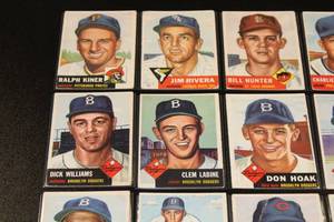 lot 36 image: 1953 Topps Baseball Card Lot  23 Cards