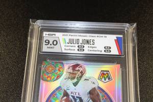 lot 48 image: 2021 Panini Mosaic Glass Julio Jones #GM-19 HGA 9.0  Shortprint