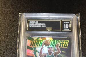 lot 76 image: 2020 Select Turbocharged Silver Prizm Giannis Antetokounmpo #4 GMA 10