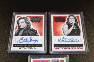 lot 121 image: 2014 Panini Country Music Autograph Lot  3 Cards
