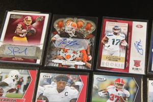 lot 274 image: Football Card Autograph Lot  13 Autograph Cards