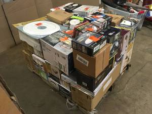 Lot of Mixed Assorted Lighting Customer Returns See Terms on Auction