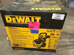 3300 PSI 2.4 GPM Gas Cold Water Pressure Washer with HONDA GCV200 Engine by DEWALT Customer Returns See Terms on Auction