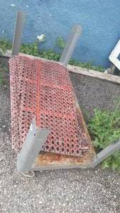 lot 429 image: NSF racking and bench