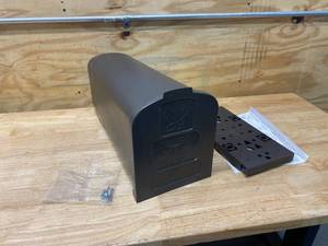 lot 48 image: GIBRALTAR Harrison Bronze, Medium, Plastic Mailbox