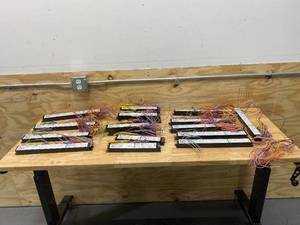 lot 46 image: GE CURRENT UltraStart(R), Electronic, Fluorescent Ballast, Ballast Start Type Programmed and UltraStart(R), Electronic, Fluorescent Ballast, Ballast Start Type ProgrammedRapid