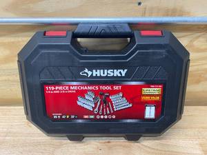 lot 96 image: HUSKY Mechanics Tool Set (119-Piece)