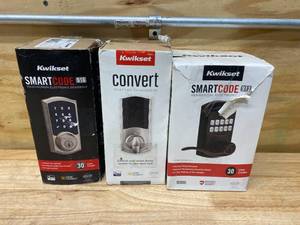 lot 105 image: KWIKSET SmartCode 916, SmartCode 917 and Convert