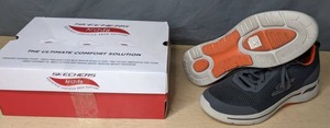 lot 137 image: Skechers Mens GOwalk Arch Fit Idyllic Walking Sneaker Size 13