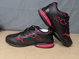 lot 140 image: PUMA Womens Tazon 6 Graphic Running Shoe Size 7